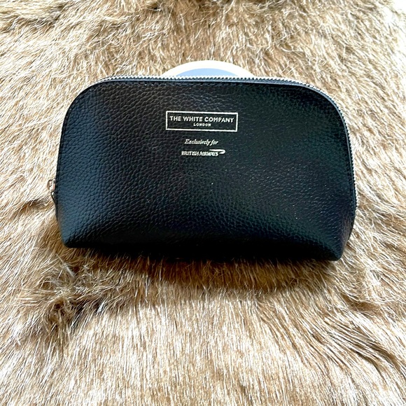 British Airways First Class cosmetic bag by The White Company - Picture 1 of 4